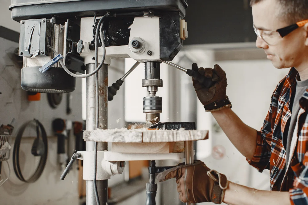 Handcrafted vs. Machine-Made Furniture